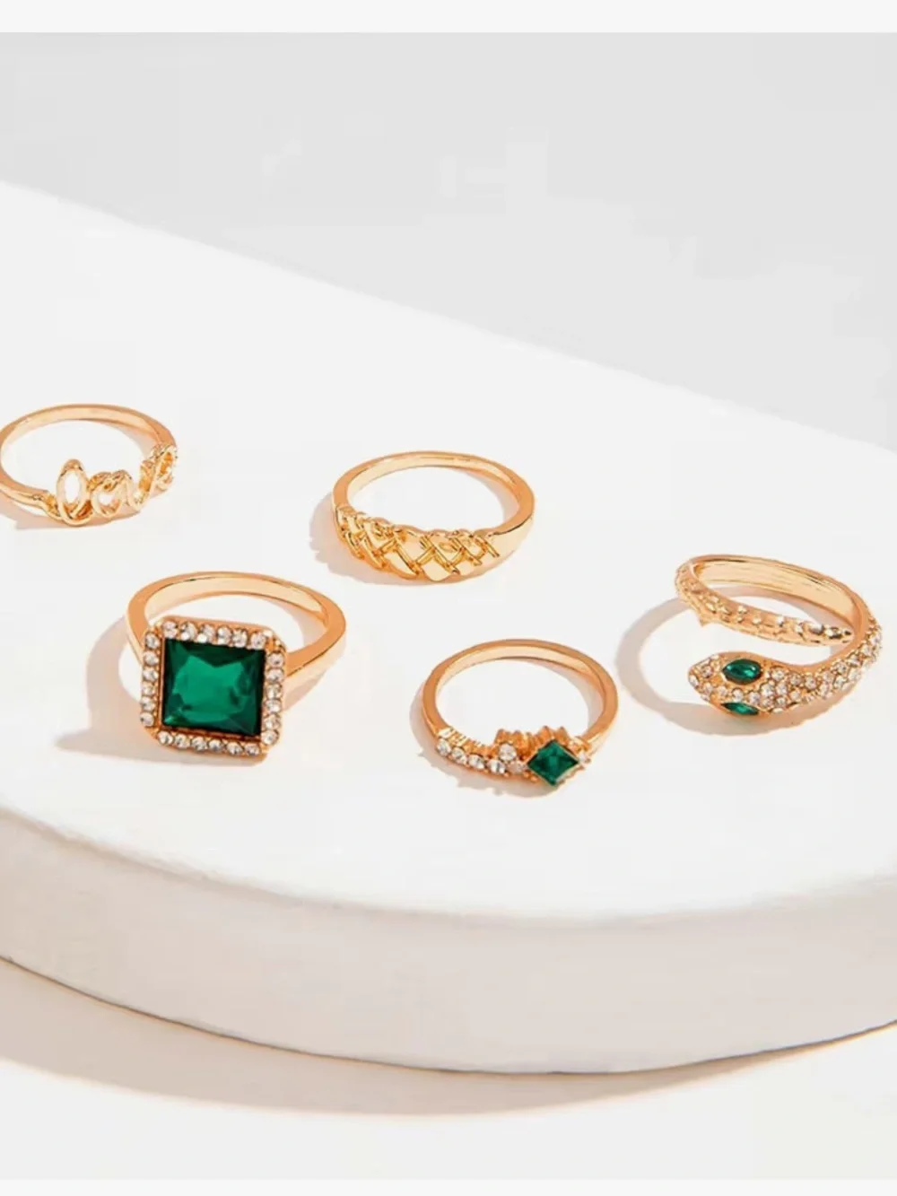 Gold Ring Set with Emerald Green Stones